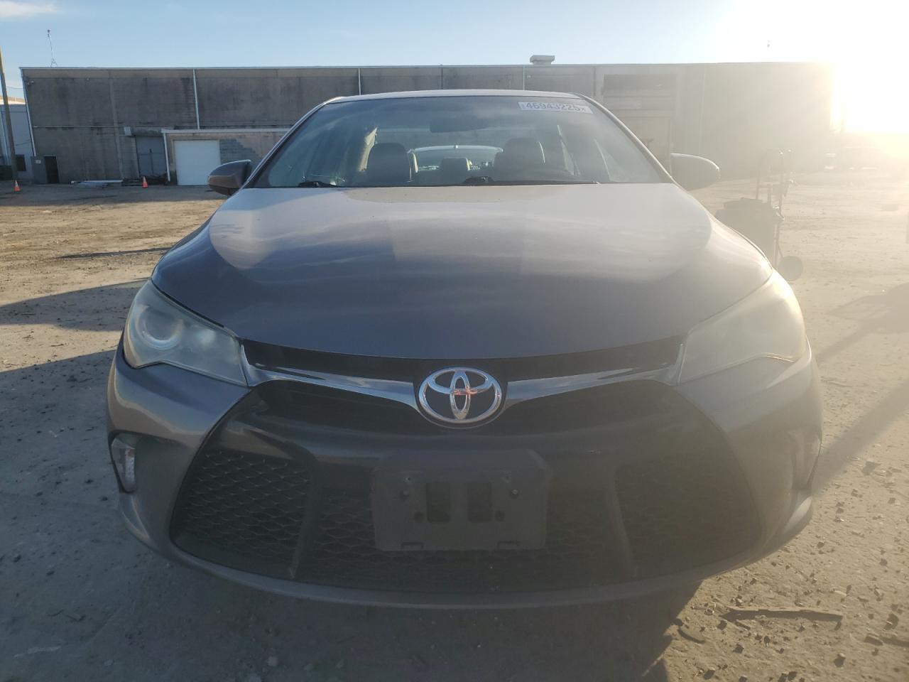 2016 TOYOTA CAMRY LE - Image 5