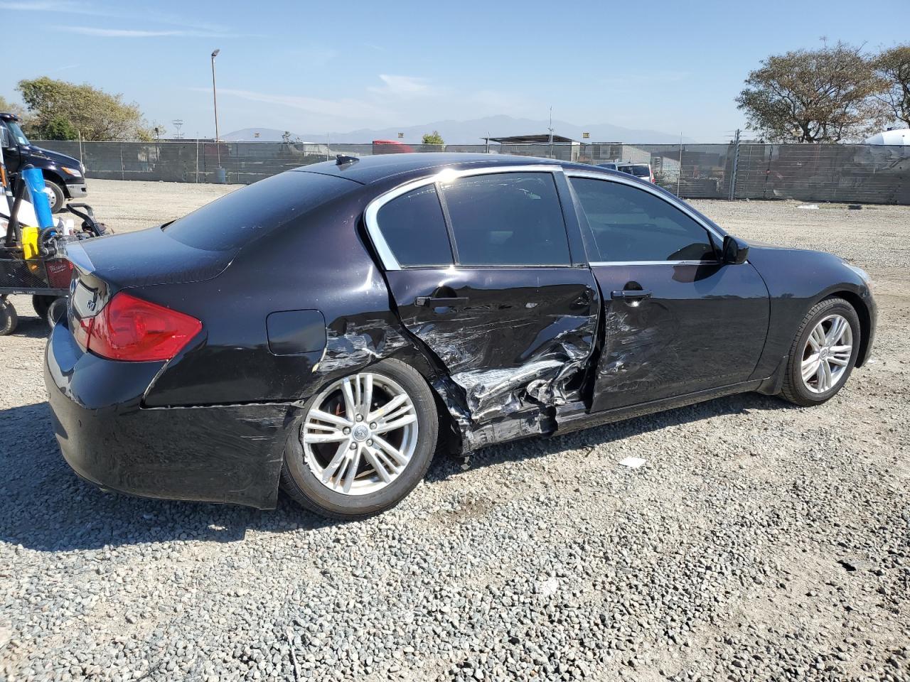2012 INFINITI G37 BASE - Image 3