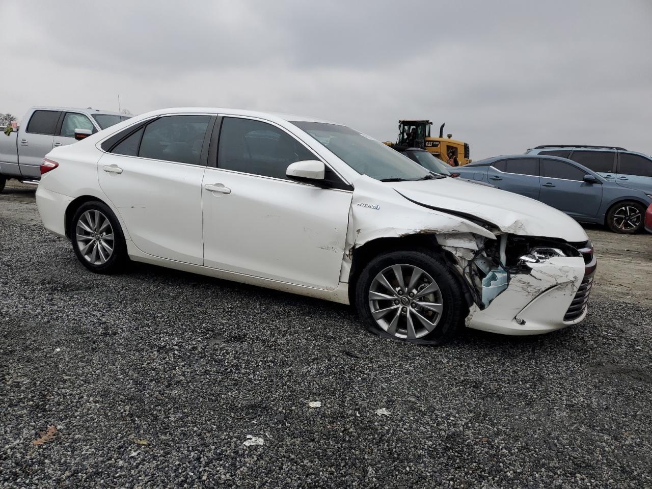 2017 TOYOTA CAMRY HYBR - Image 4