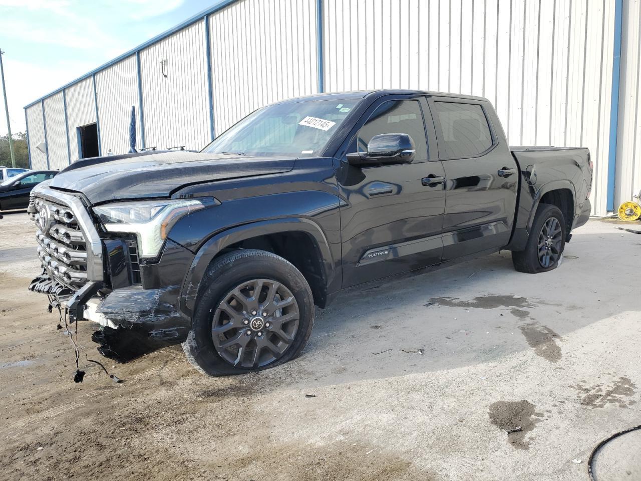 2023 TOYOTA TUNDRA CRE