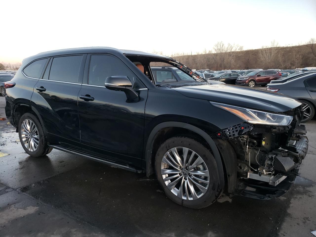 2024 TOYOTA HIGHLANDER - Фото 4