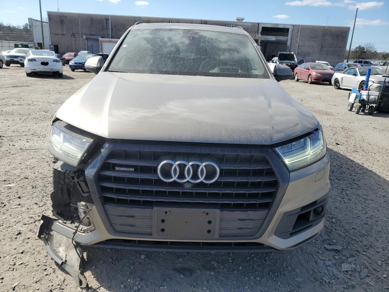 2017 AUDI Q7 PRESTIG - Фото 5