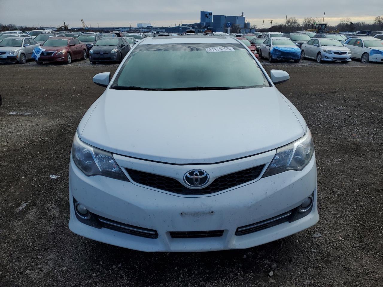 2014 TOYOTA CAMRY L - Image 5