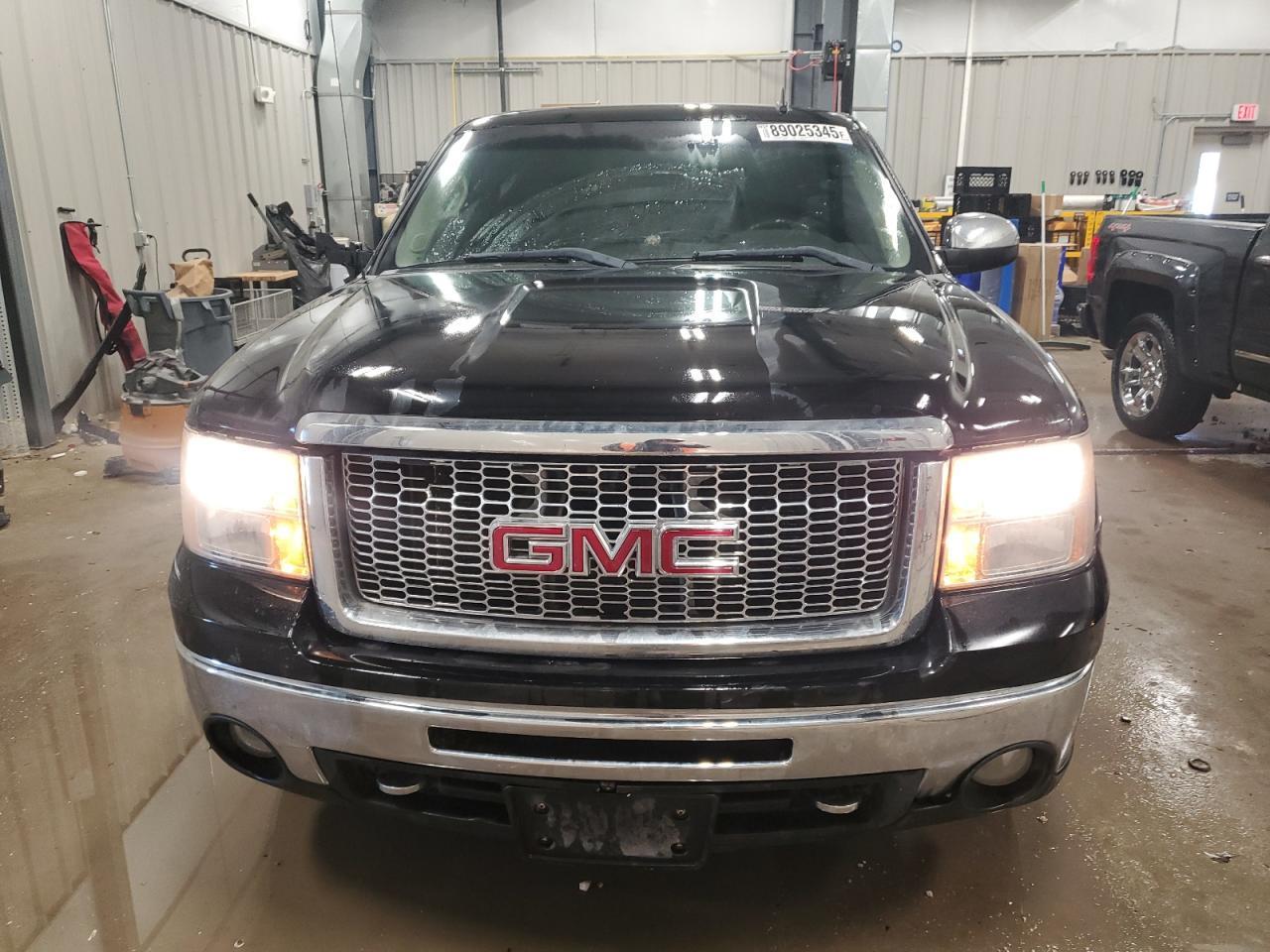2011 GMC SIERRA K15 - Image 5