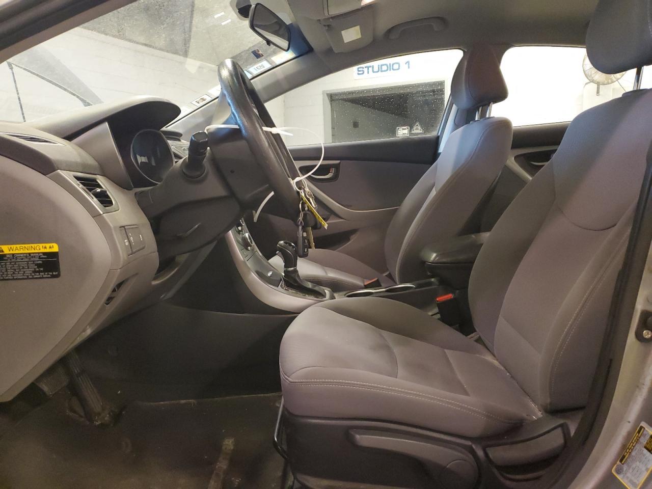 2014 HYUNDAI ELANTRA SE - Фото 7