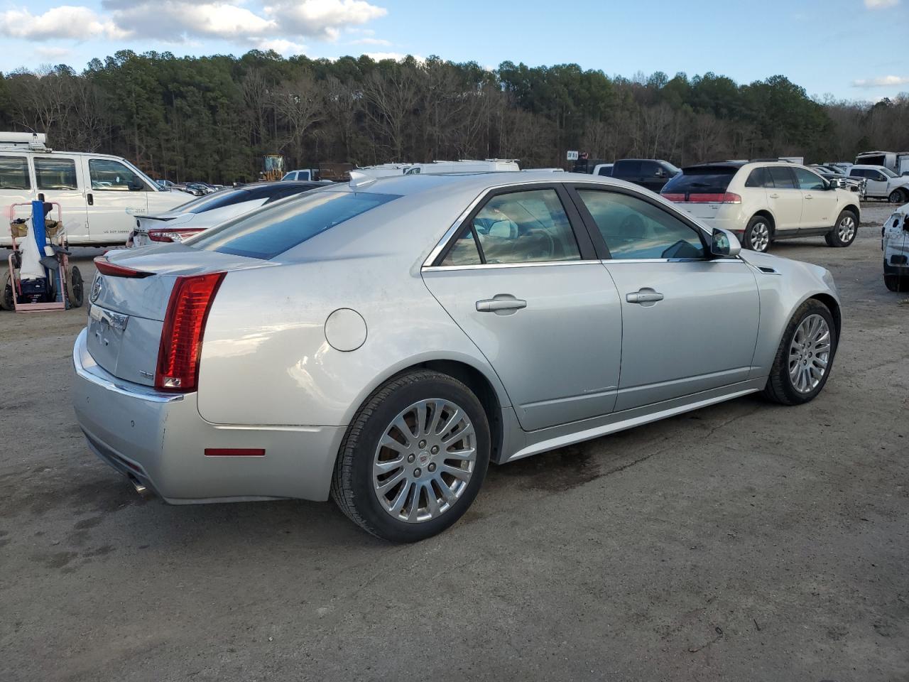 2011 CADILLAC CTS PREMIU - Image 3