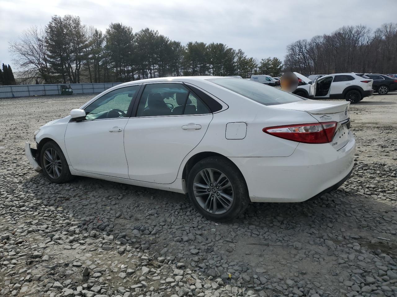 2017 TOYOTA CAMRY LE - Image 2