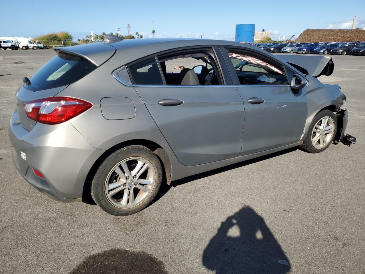 2017 CHEVROLET CRUZE LT - Image 3