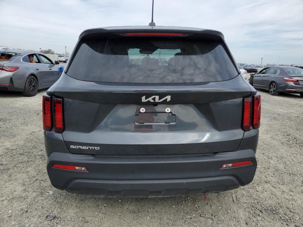 2023 KIA SORENTO LX - Фото 6
