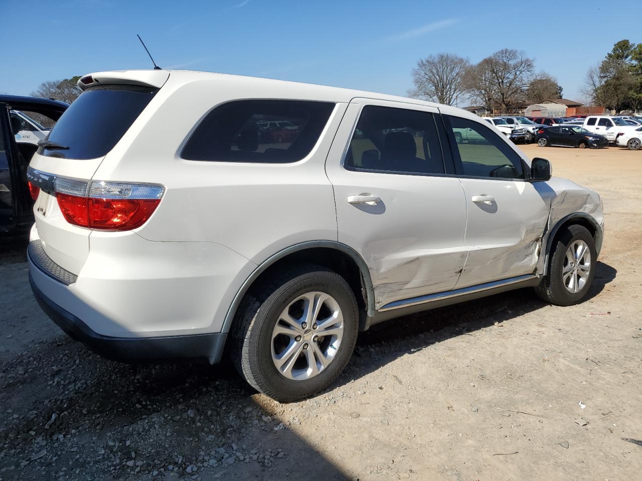 2011 DODGE DURANGO EX - Image 3