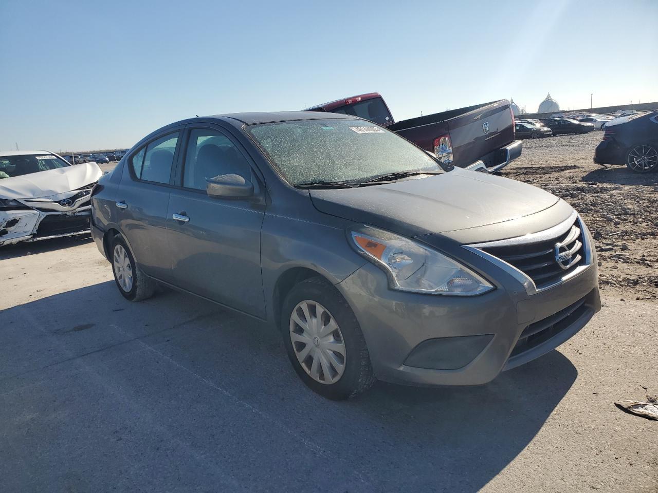 2016 NISSAN VERSA S - Image 4