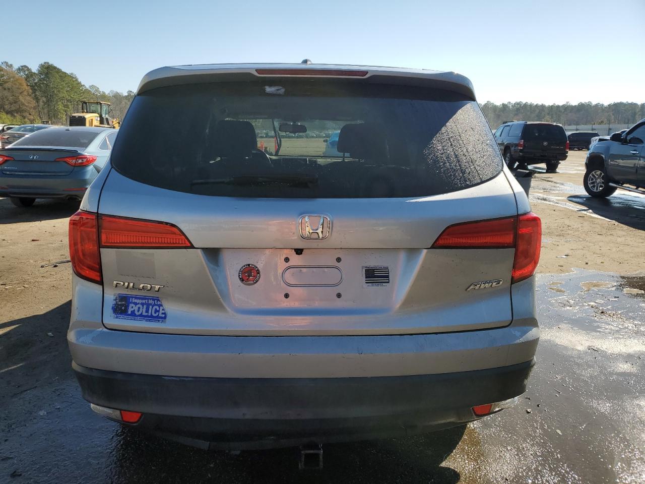 2017 HONDA PILOT EXL - Image 6