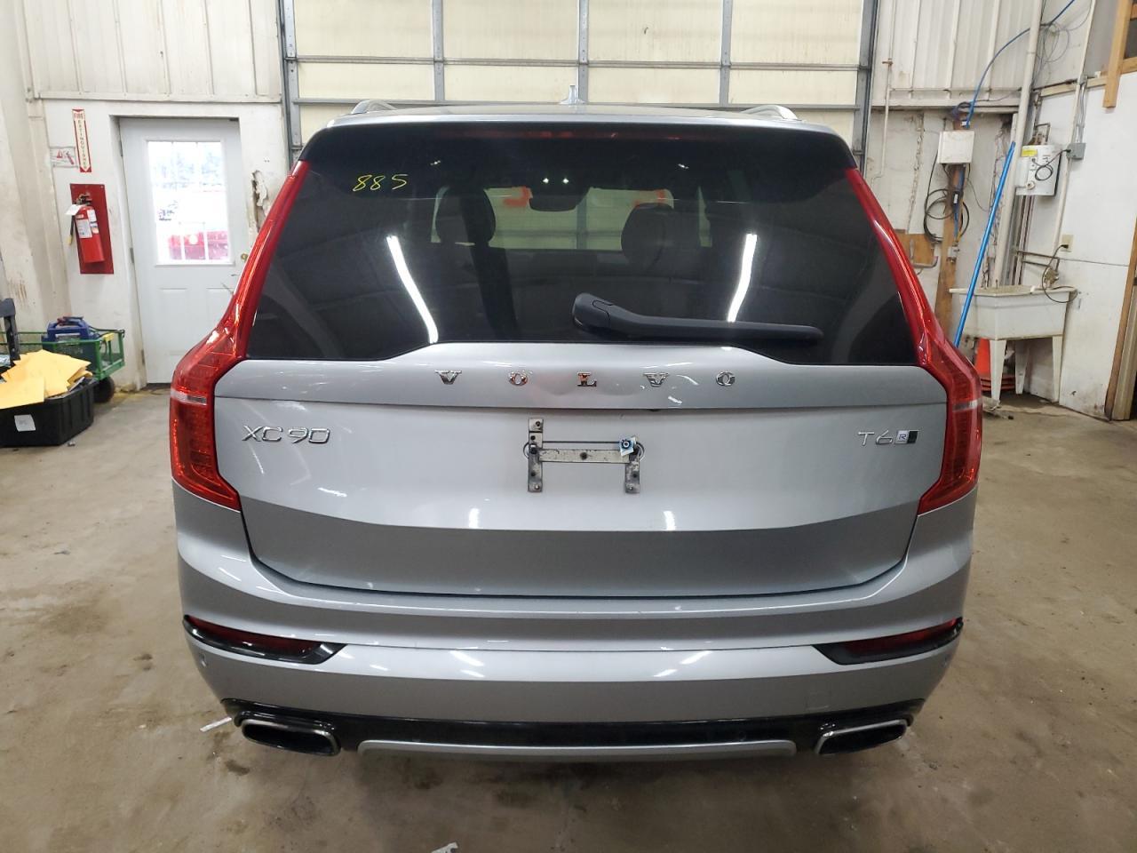 2016 VOLVO XC90 T6 - Фото 6