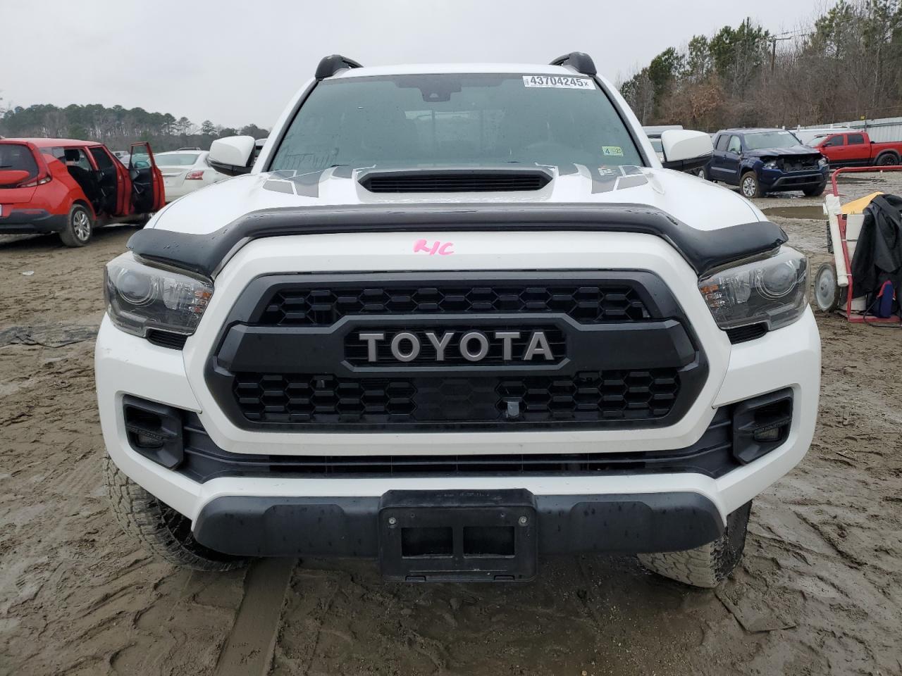 2018 TOYOTA TACOMA DOU - Фото 5