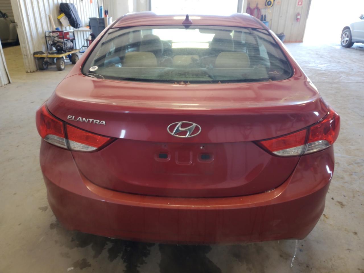 2013 HYUNDAI ELANTRA GL - Image 6