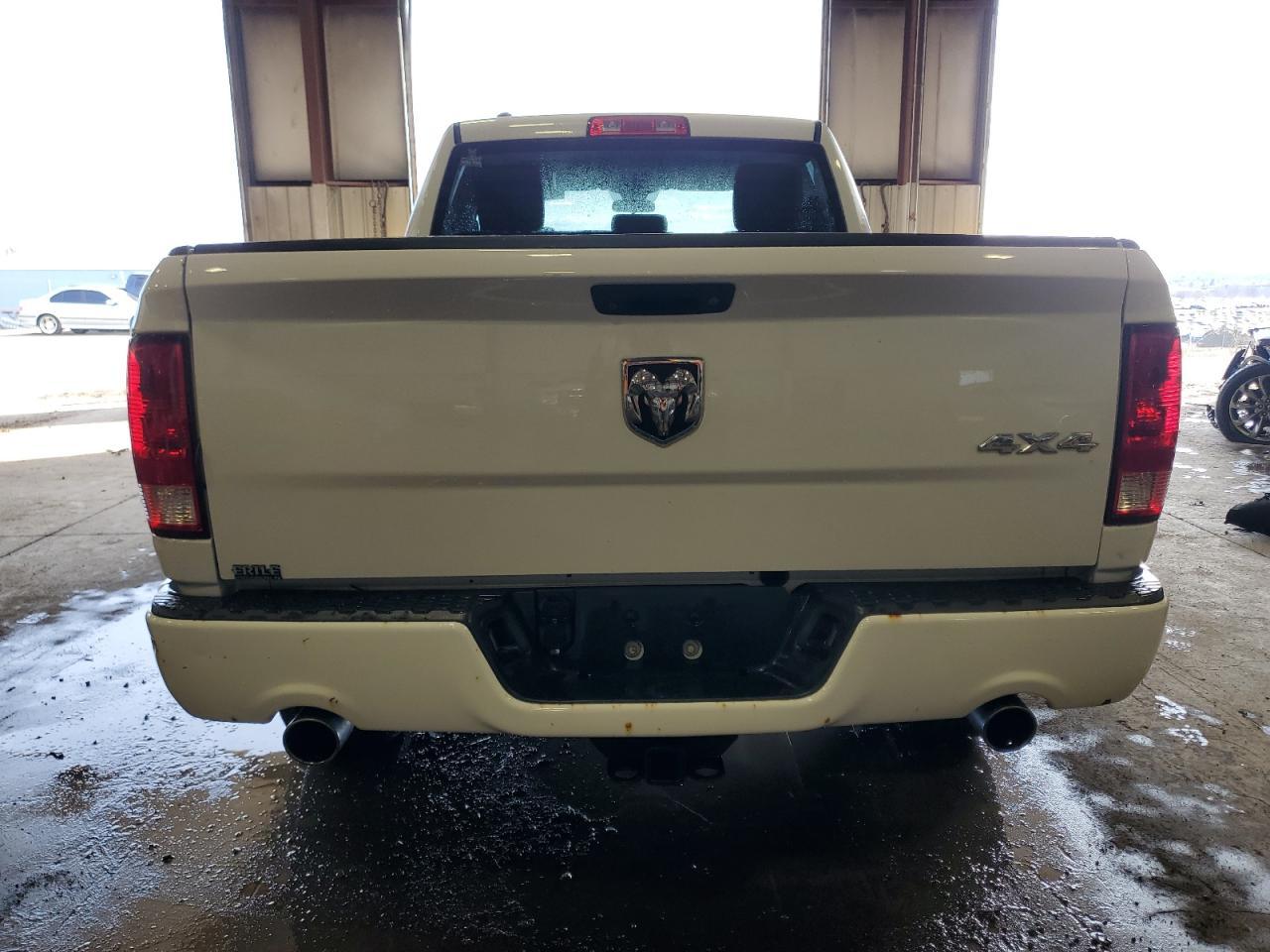 2018 RAM 1500 ST - Image 6