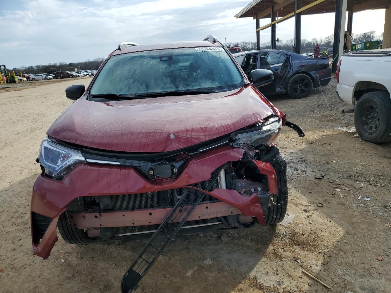 2018 TOYOTA RAV4 LE - Фото 5