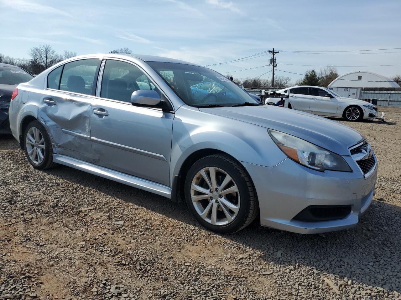 2014 SUBARU LEGACY 2.5 - Image 4