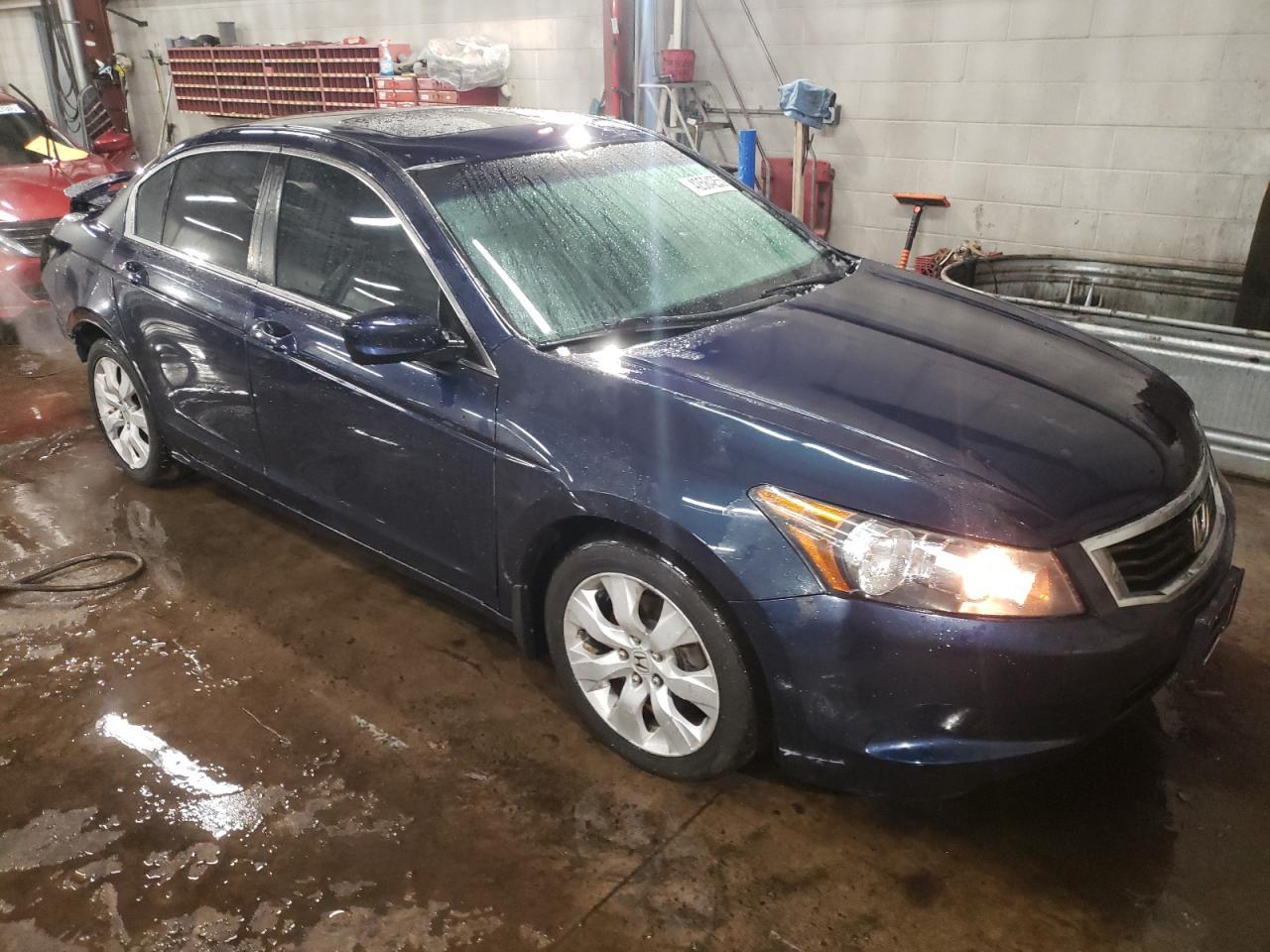 2010 HONDA ACCORD EXL - Image 4