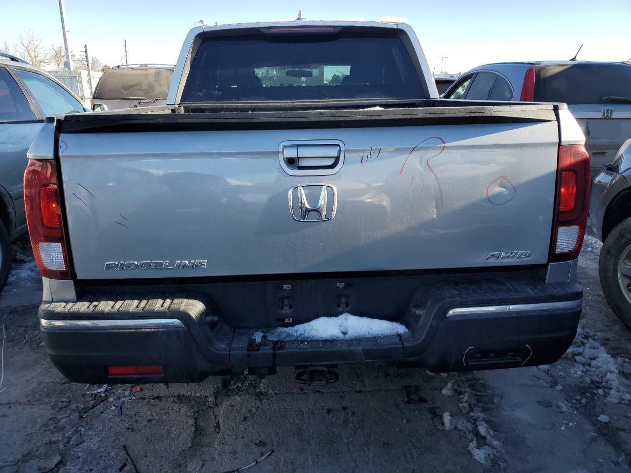 2017 HONDA RIDGELINE - Image 6