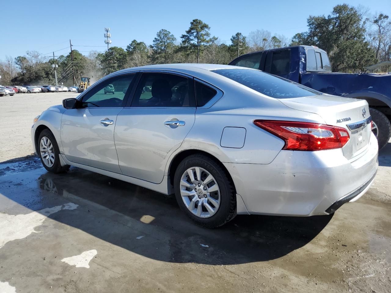 2017 NISSAN ALTIMA 2.5 - Фото 2