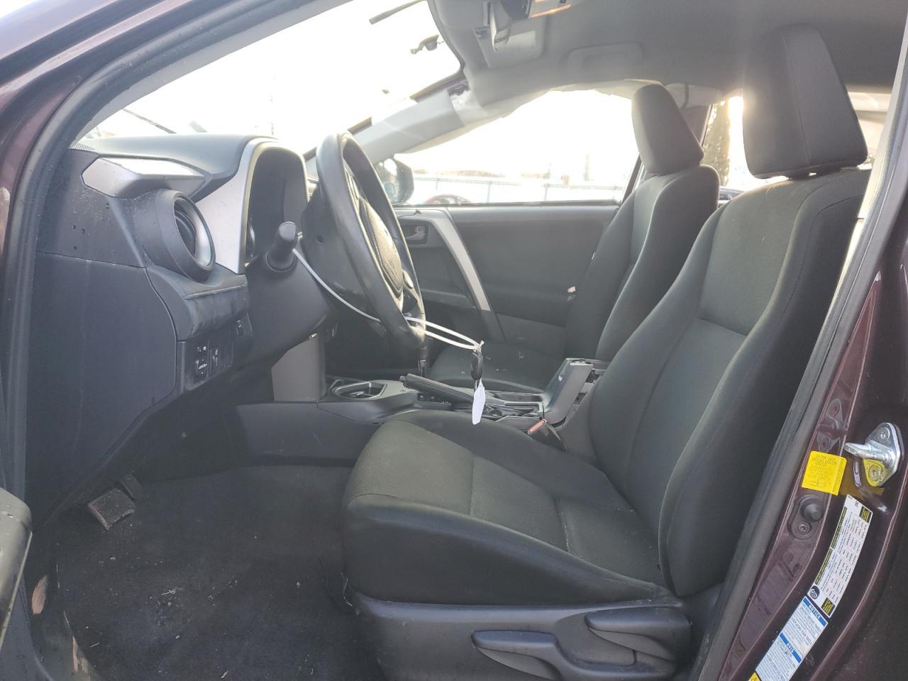 2016 TOYOTA RAV4 LE - Фото 7