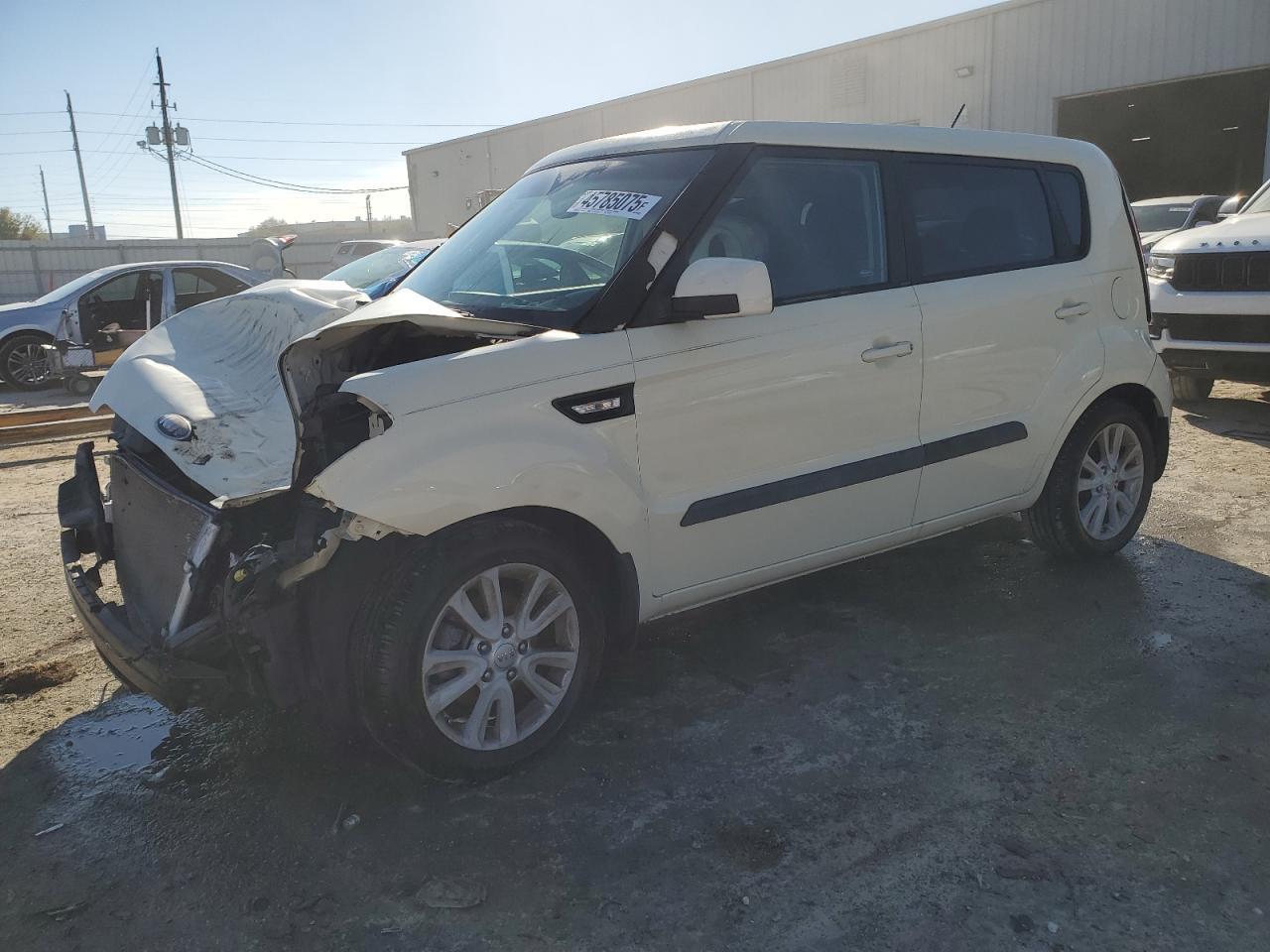 2013 KIA SOUL