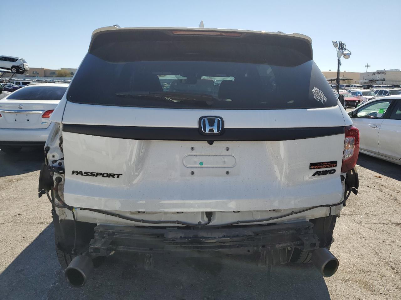 2022 HONDA PASSPORT T - Image 6
