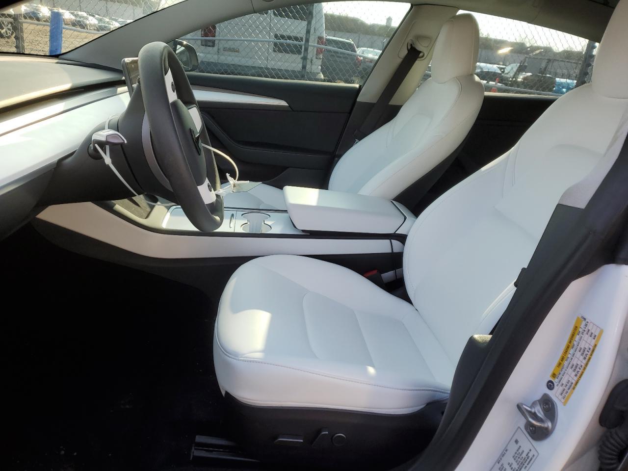 2022 TESLA MODEL 3 - Image 7