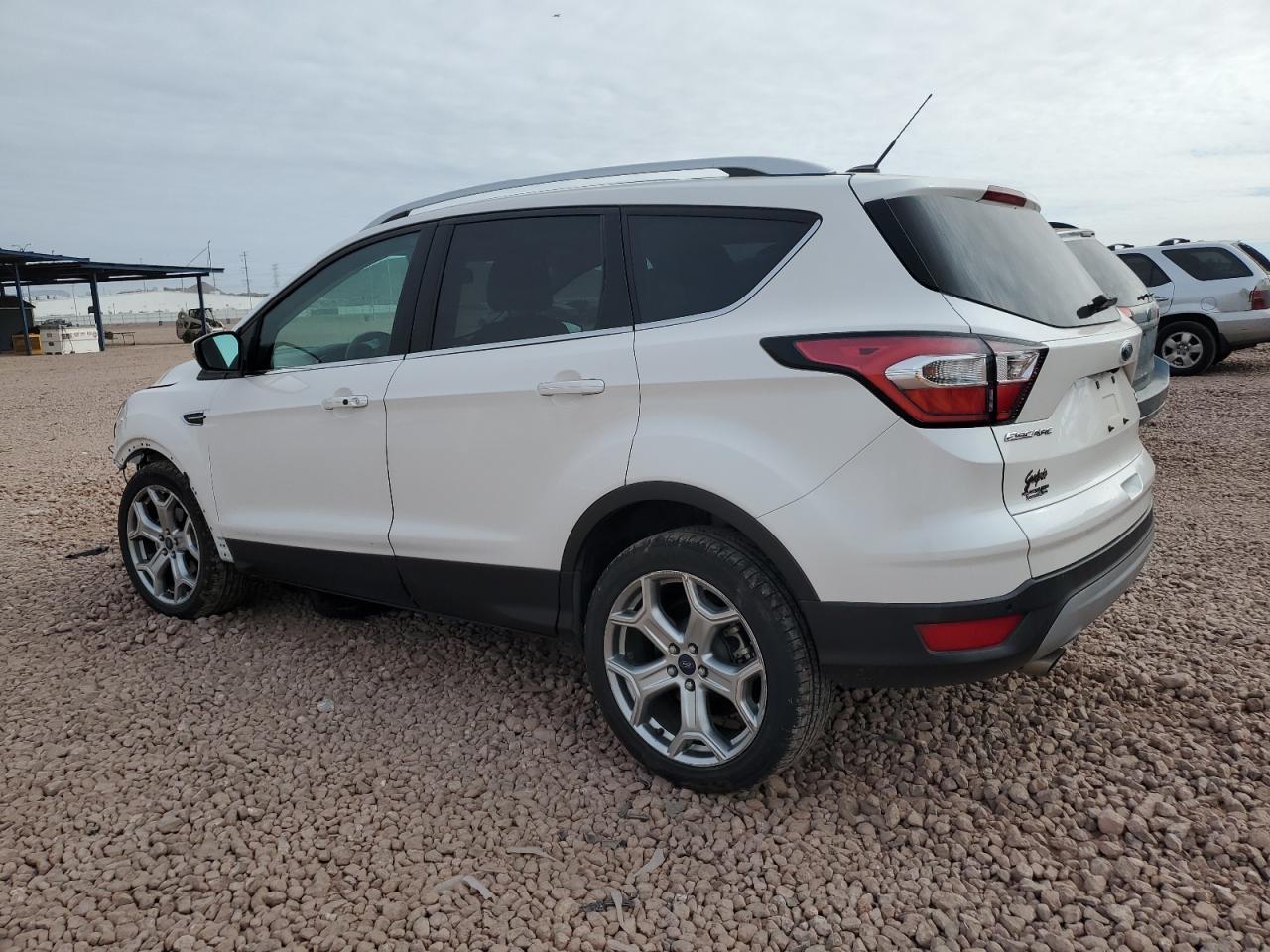 2017 FORD ESCAPE TIT - Image 2