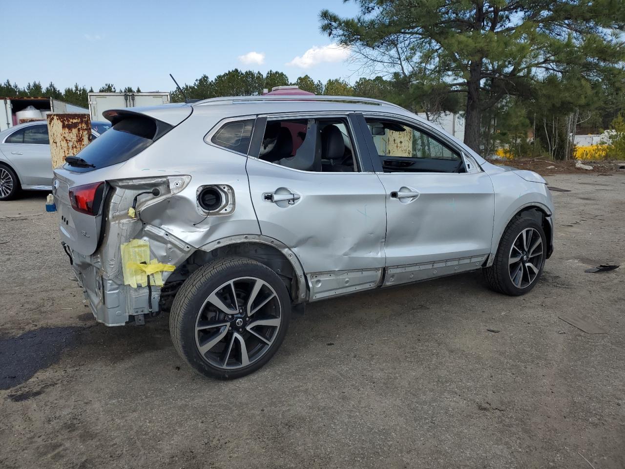 2017 NISSAN ROGUE SPOR - Фото 3
