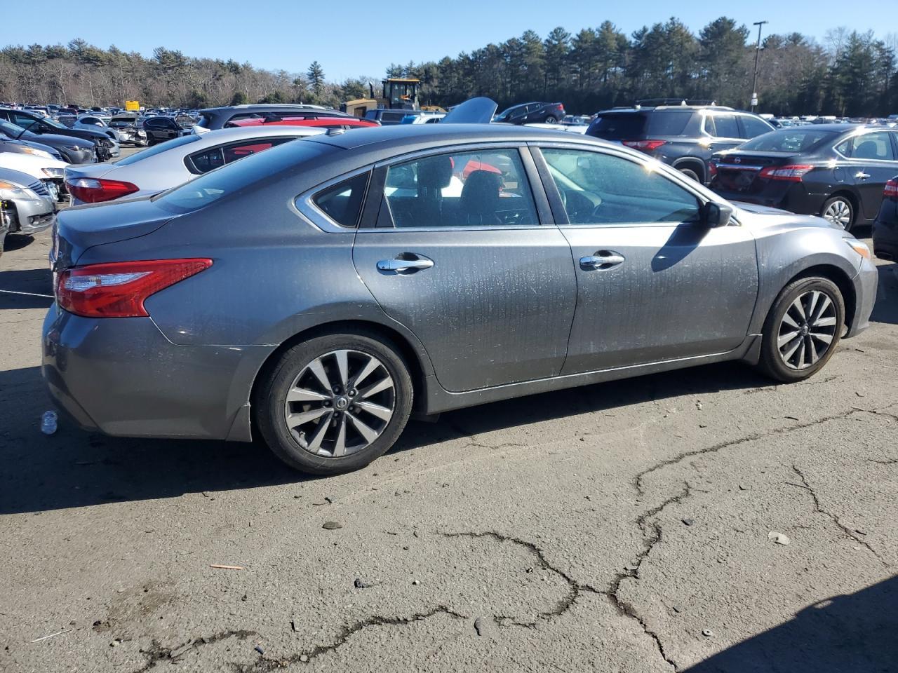 2017 NISSAN ALTIMA 2.5 - Image 3