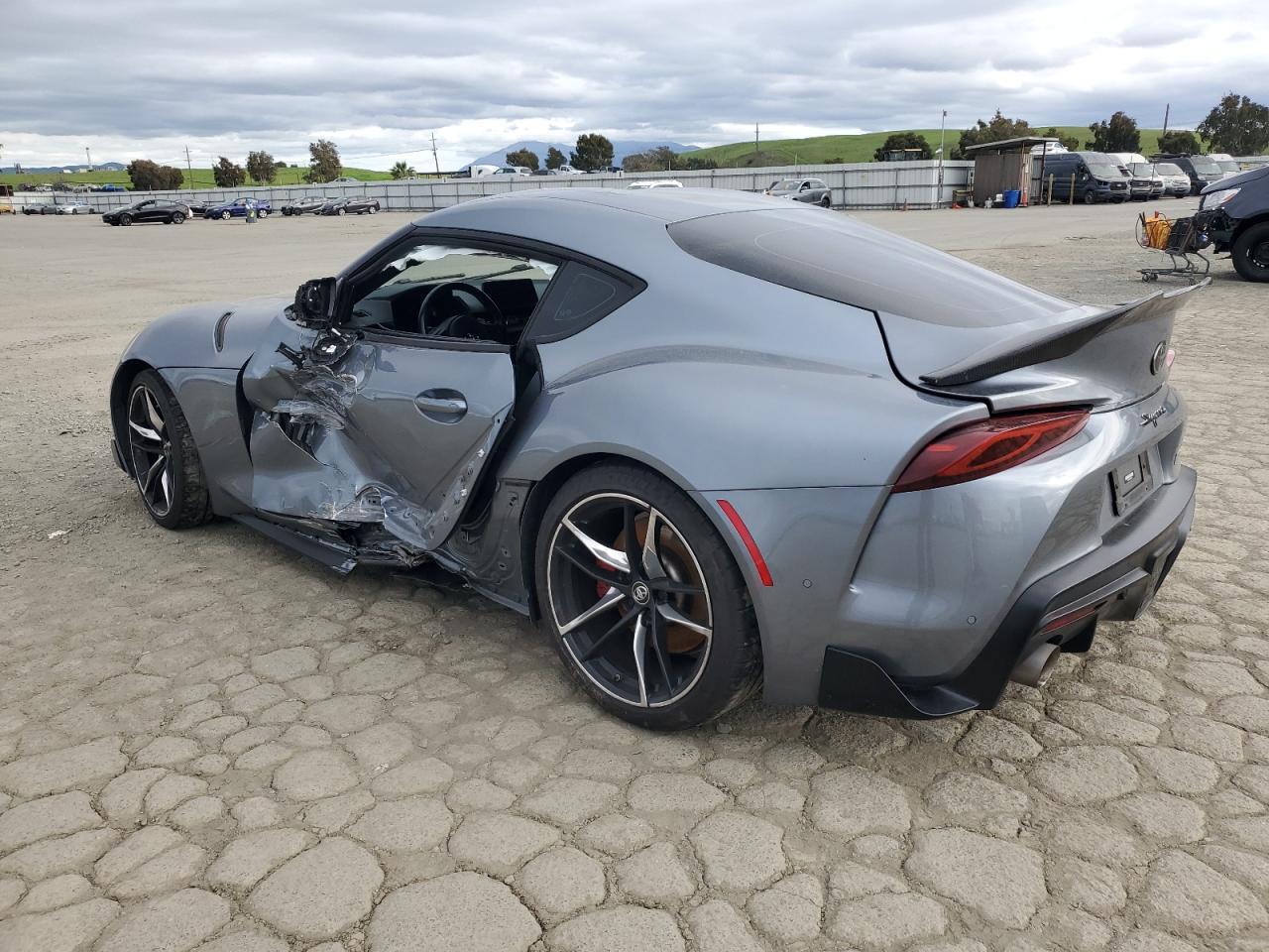 2022 TOYOTA SUPRA BASE - Image 2