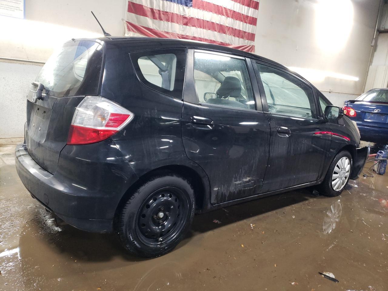 2013 HONDA FIT - Фото 3