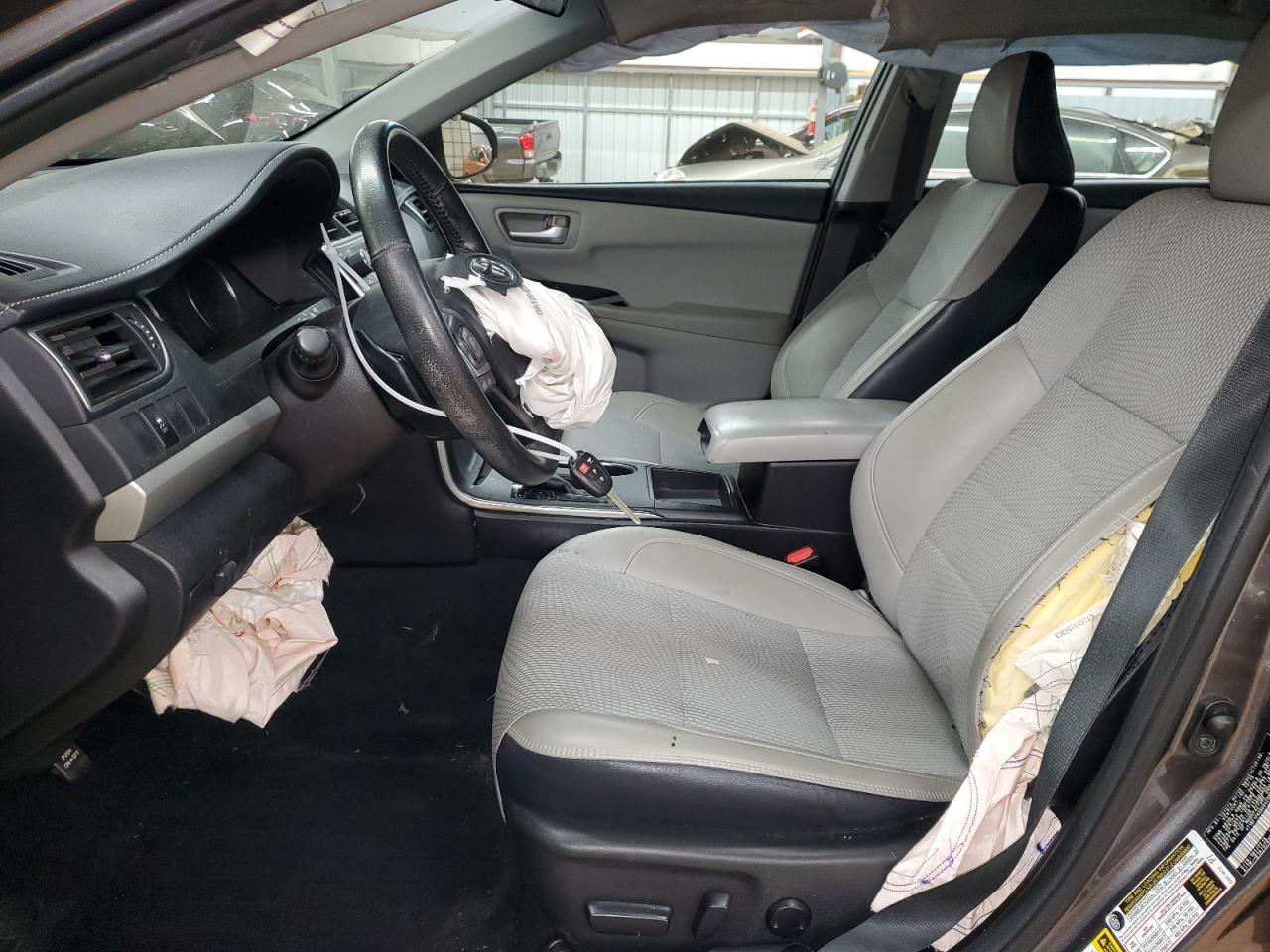 2016 TOYOTA CAMRY LE - Image 7