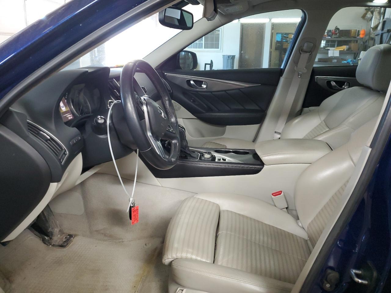 2018 INFINITI Q50 LUXE - Image 7
