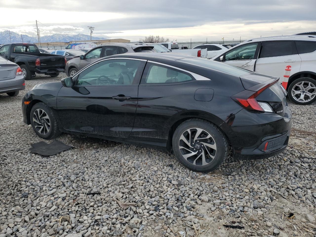 2017 HONDA CIVIC LX - Фото 2