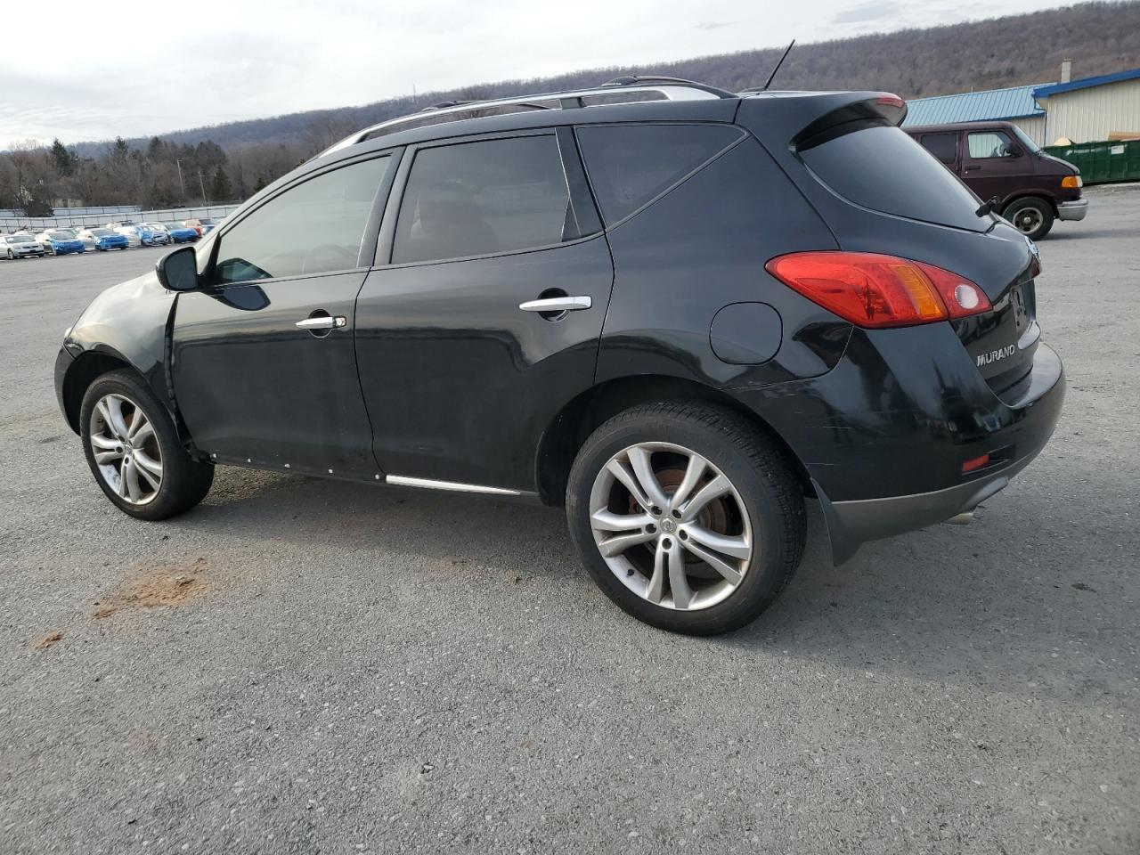 2010 NISSAN MURANO S - Image 2