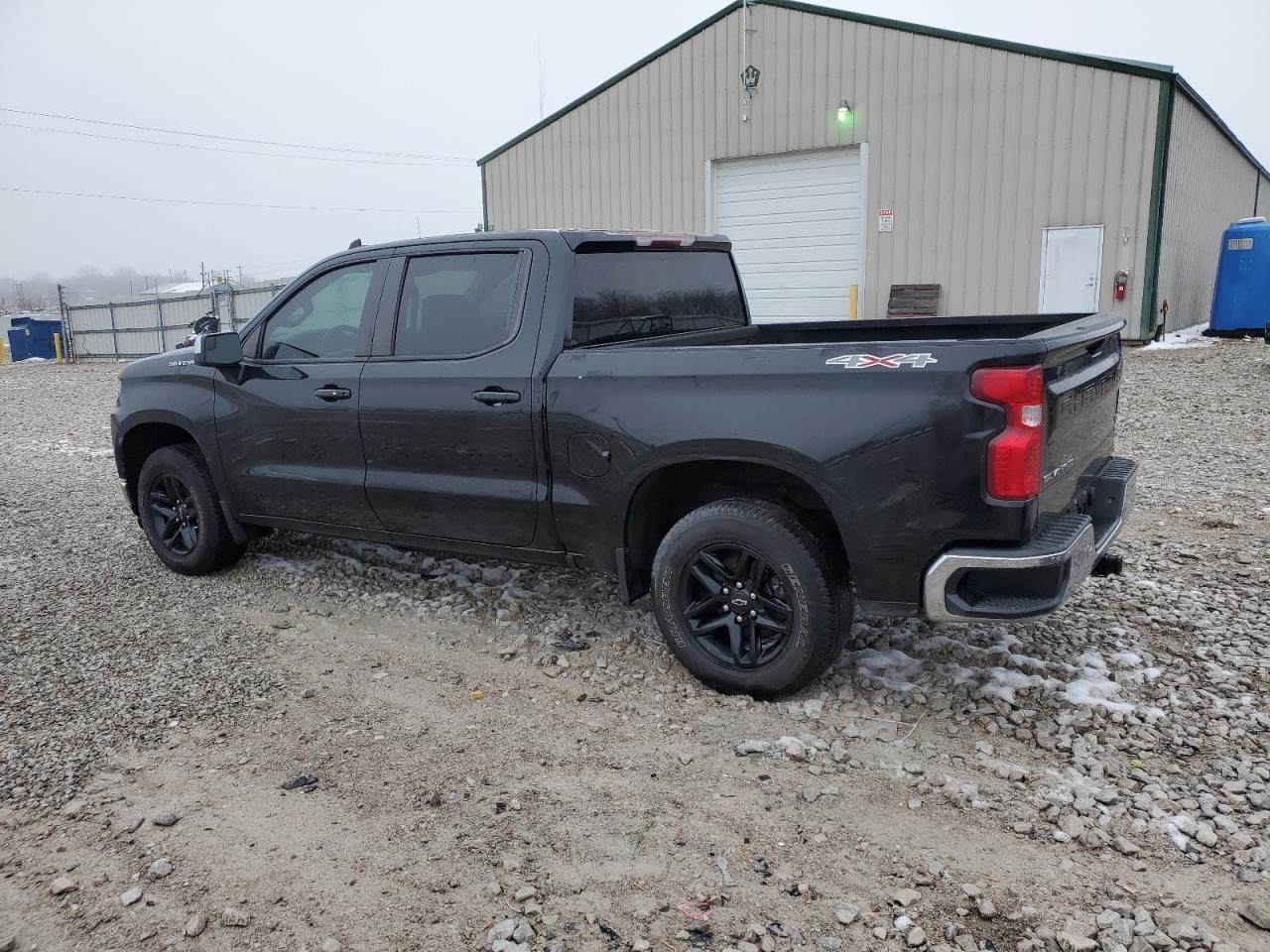2020 CHEVROLET SILVERADO - Image 2