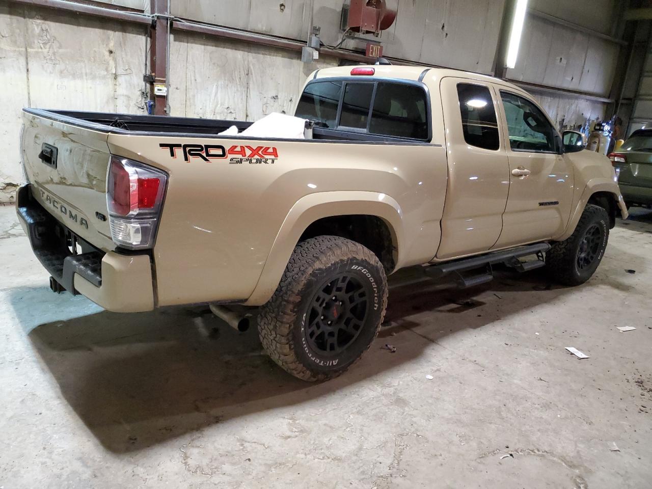 2020 TOYOTA TACOMA ACC - Фото 3