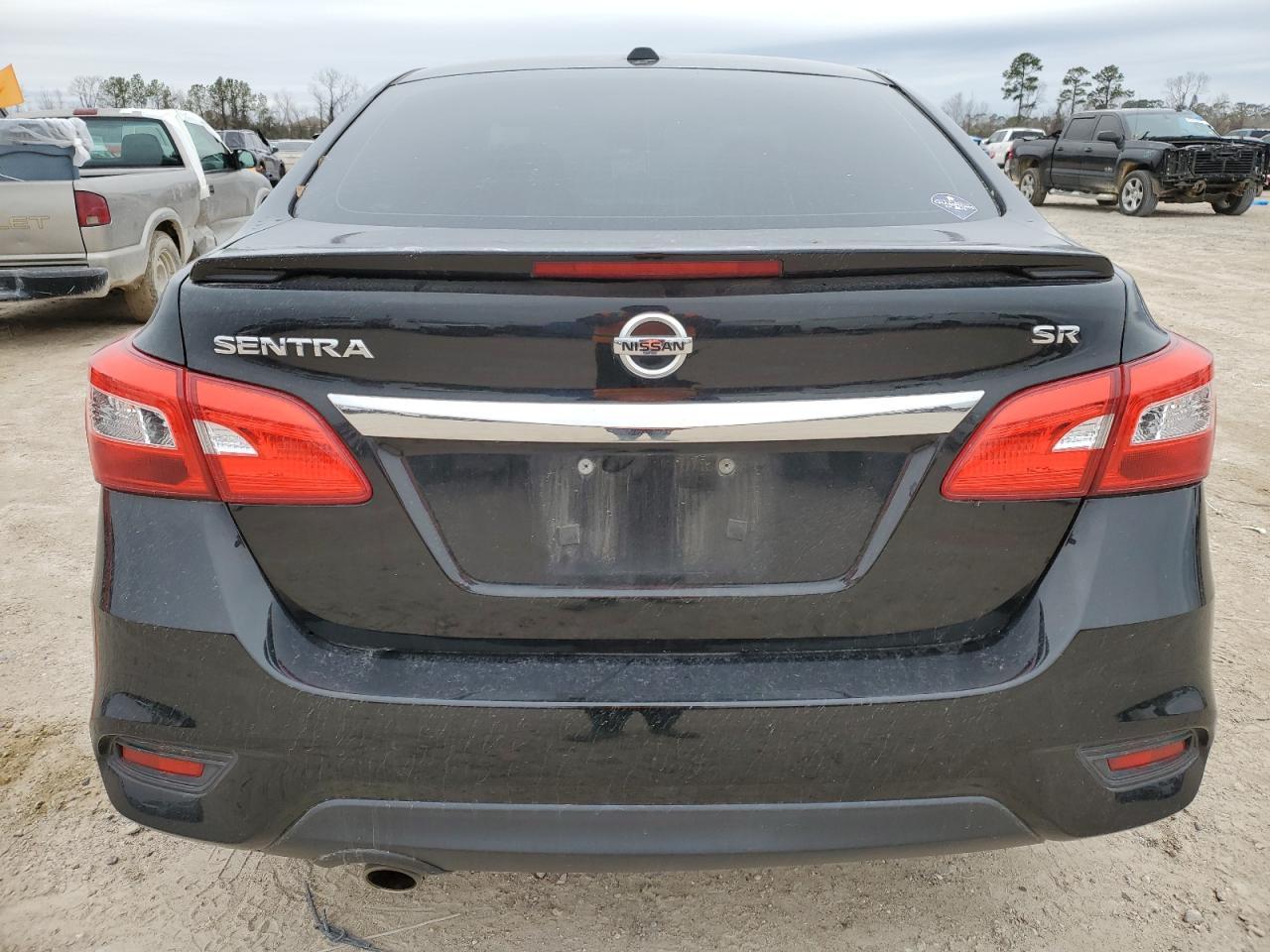 2017 NISSAN SENTRA S - Фото 6