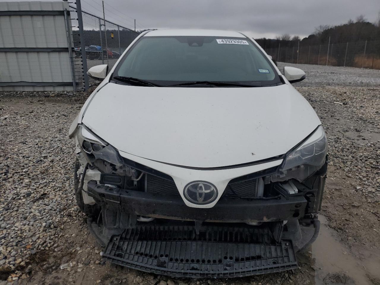 2018 TOYOTA COROLLA L - Image 5