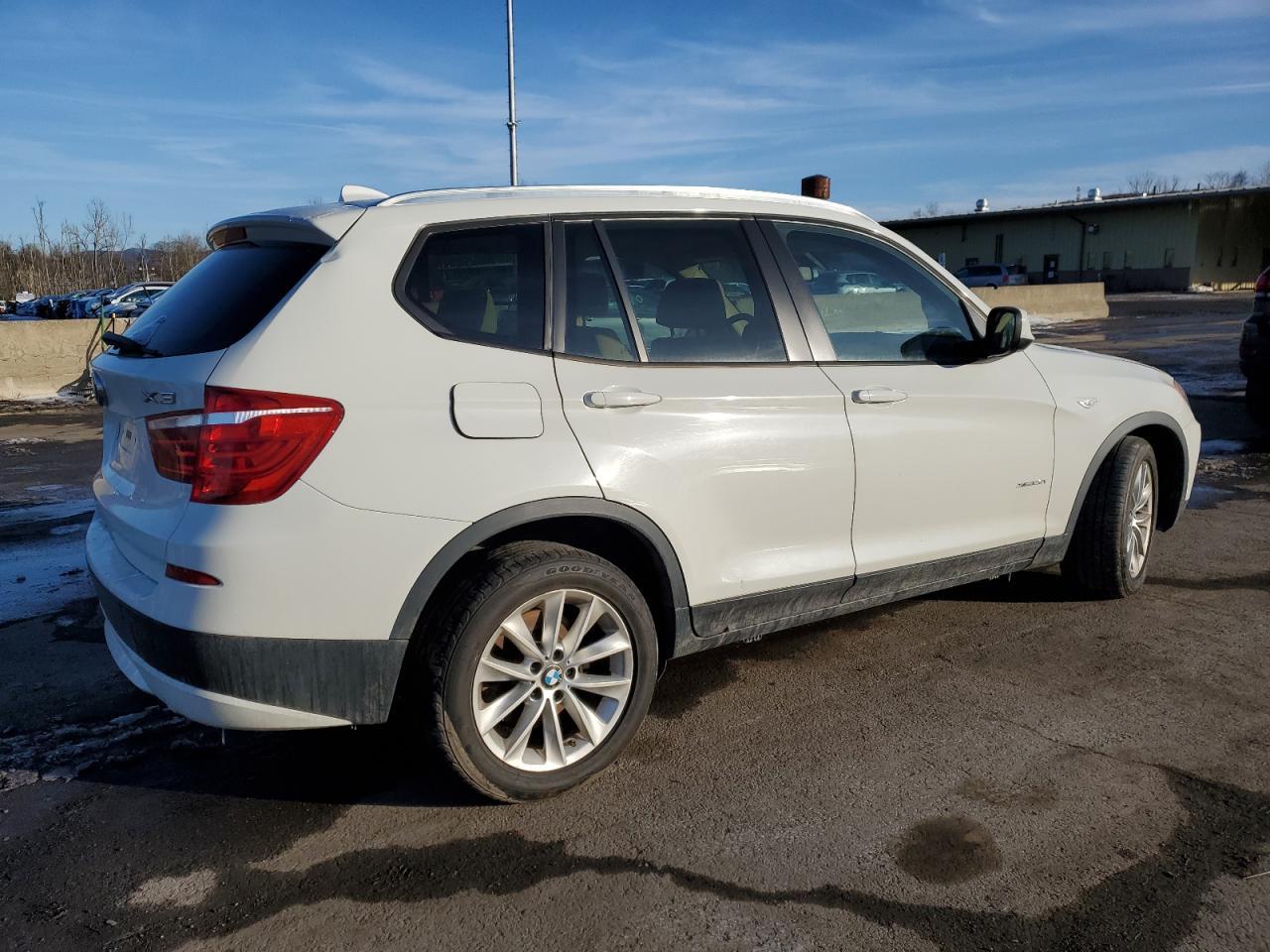 2014 BMW X3 XDRIVE2 - Фото 3