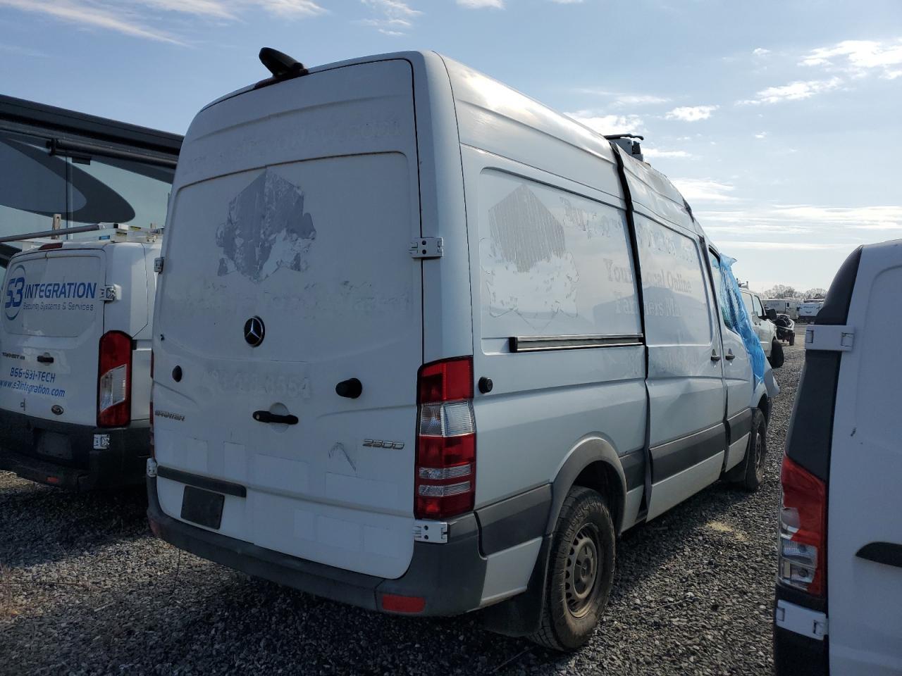 2017 MERCEDES-BENZ SPRINTER 2 - Фото 3