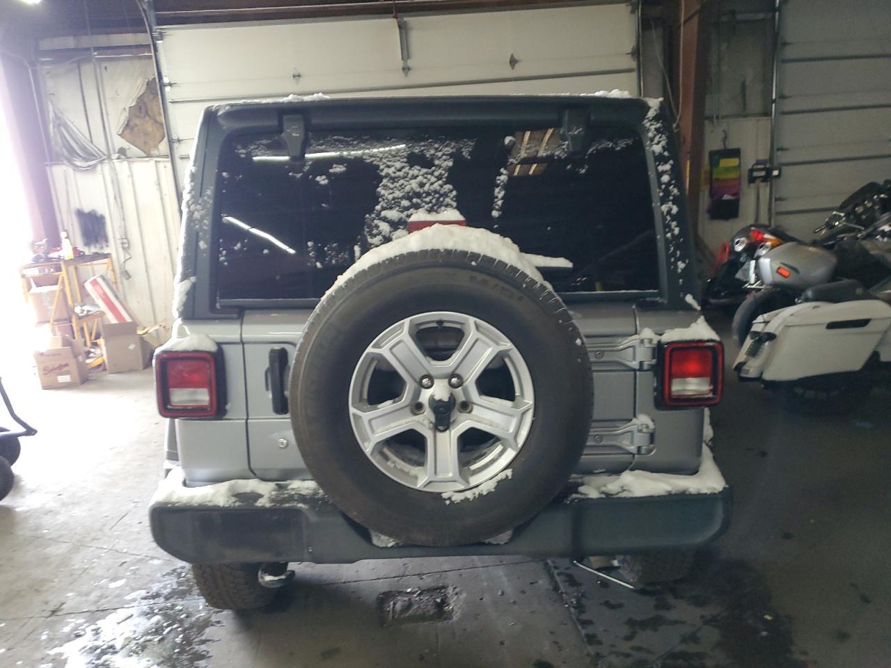 2020 JEEP WRANGLER U - Фото 6