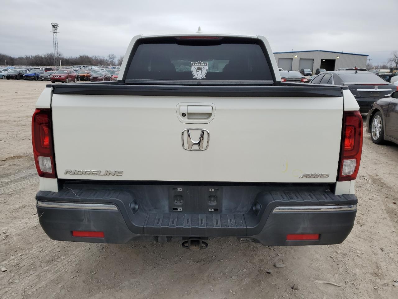 2019 HONDA RIDGELINE - Image 6