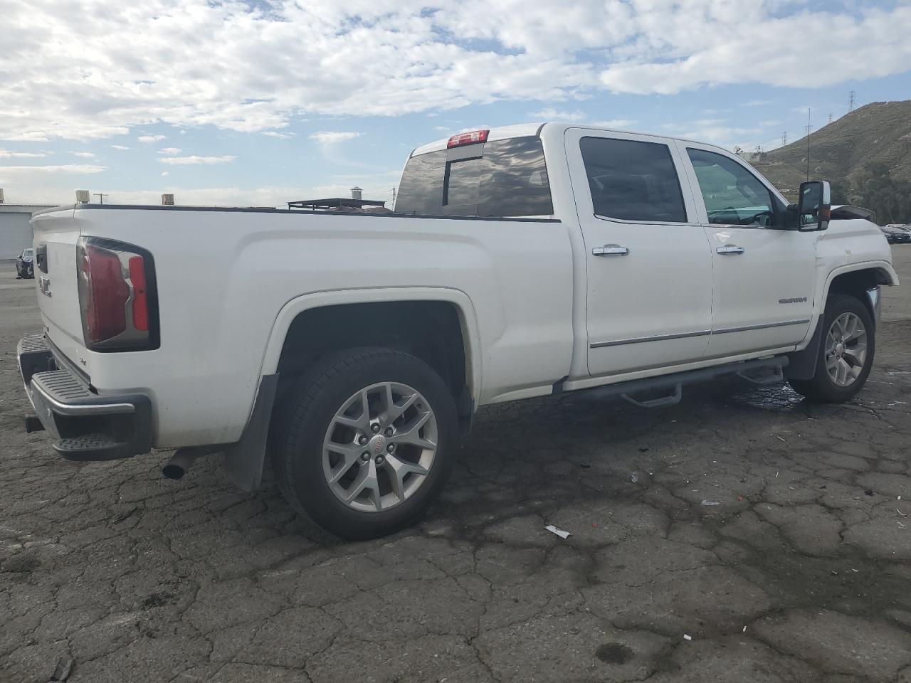 2017 GMC SIERRA K15 - Image 3