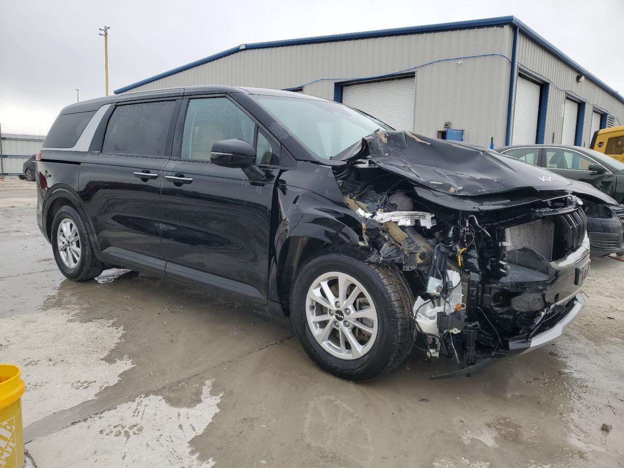 2024 KIA CARNIVAL L - Фото 4