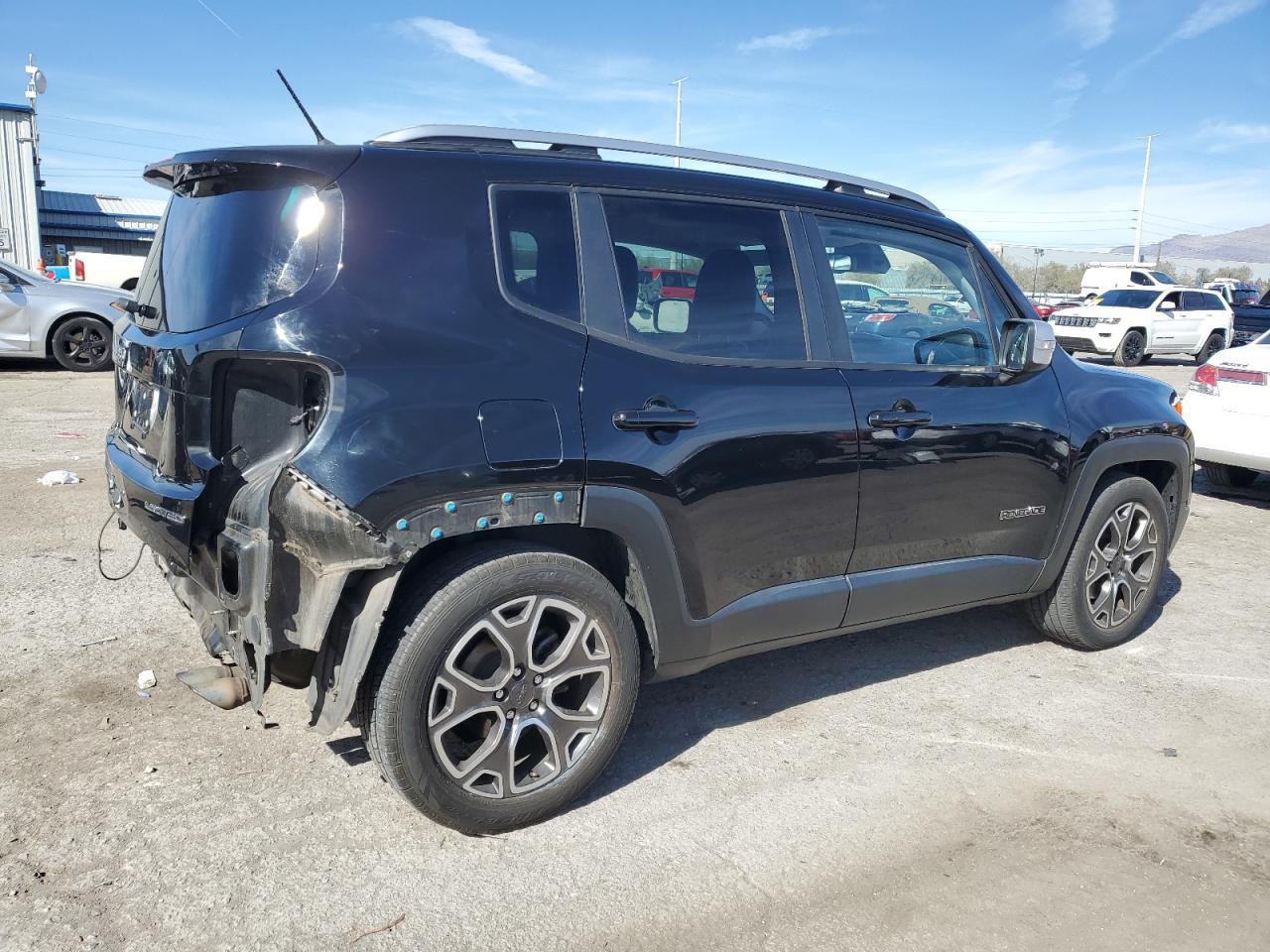 2017 JEEP RENEGADE L - Image 3