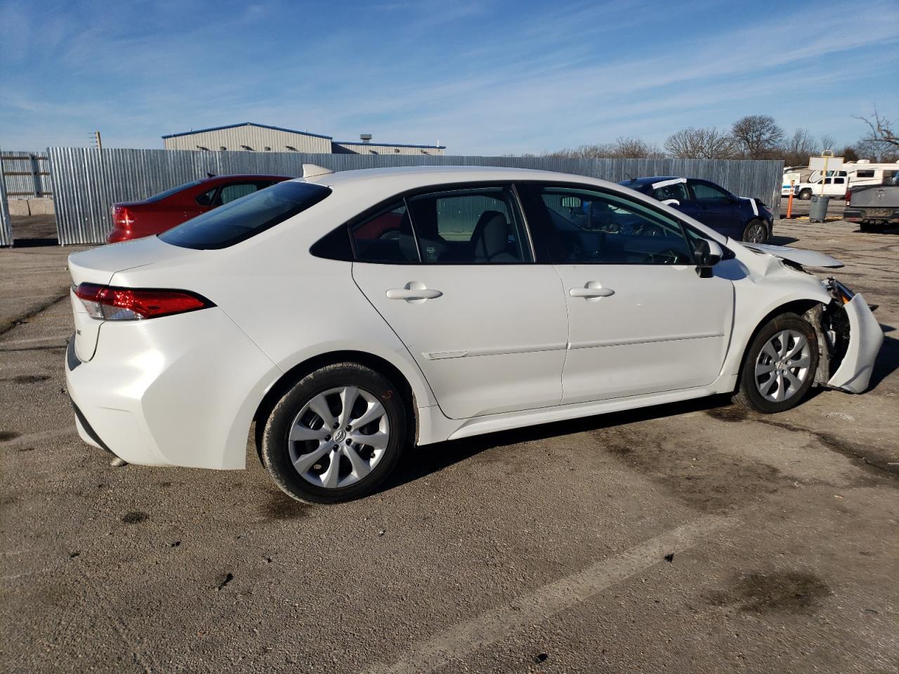 2022 TOYOTA COROLLA LE - Image 3